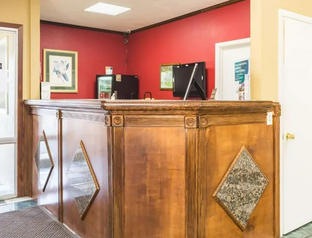 Rodeway Inn Hazlehurst hotel detail image 1