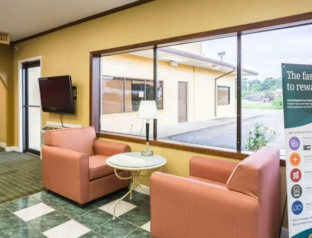 Rodeway Inn Hazlehurst hotel detail image 2