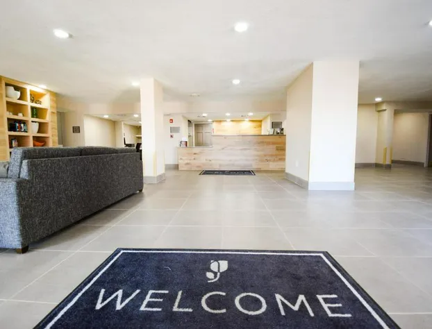 Country Inn & Suites by Radisson, North Little Rock, AR hotel detail image 2