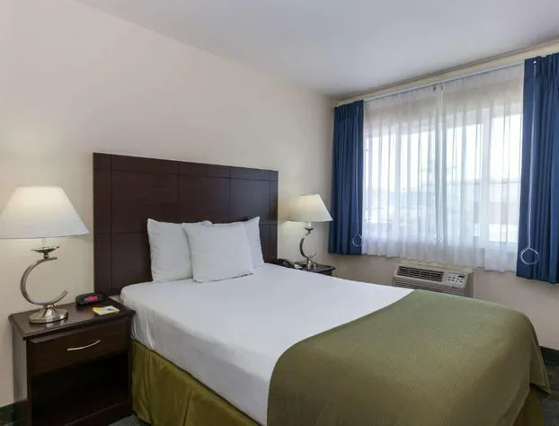 Days Inn by Wyndham Santa Maria hotel detail image 3