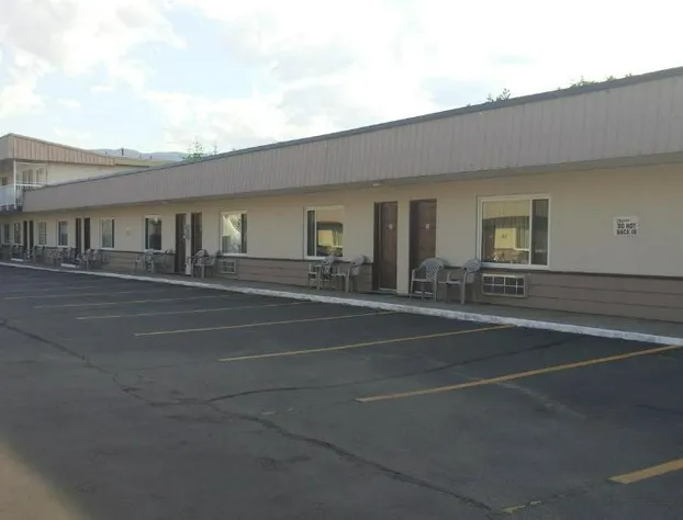 Shoreline Resort hotel detail image 1