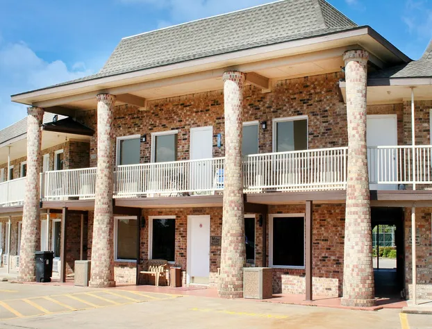 Columbia Lakes Hotel & Conference Center hotel detail image 2