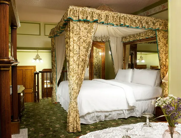 Dorymans Oceanfront Inn hotel detail image 2