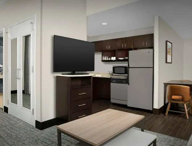 Homewood Suites by Hilton Dallas Downtown, TX hotel detail image 3