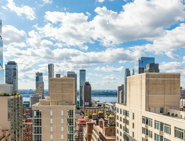 Courtyard New York Manhattan/Times Square West hotel detail image 2