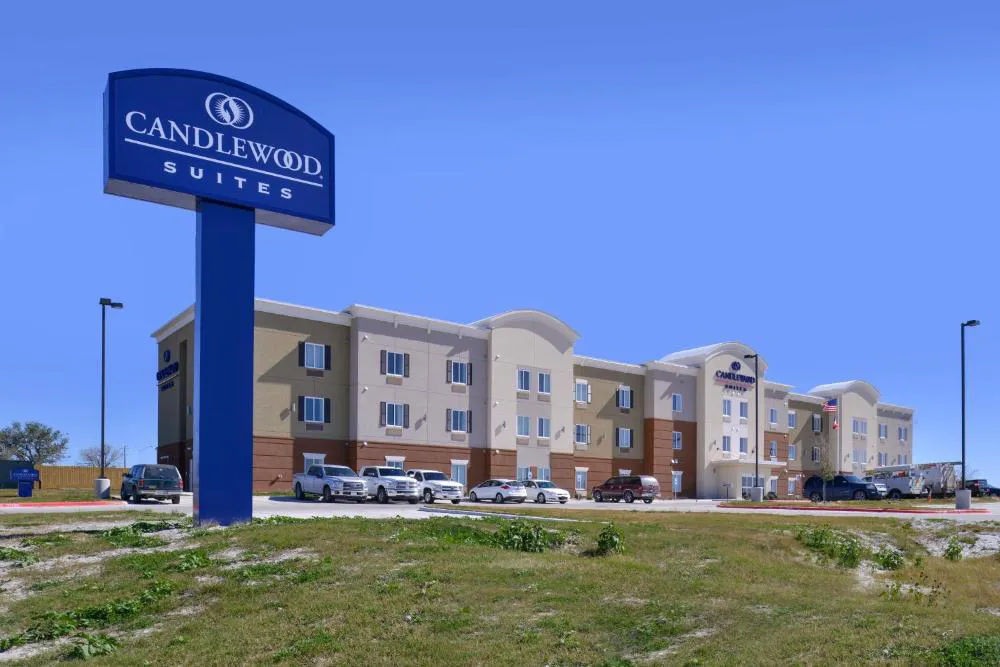 Candlewood Suites Kenedy by IHG hotel hero