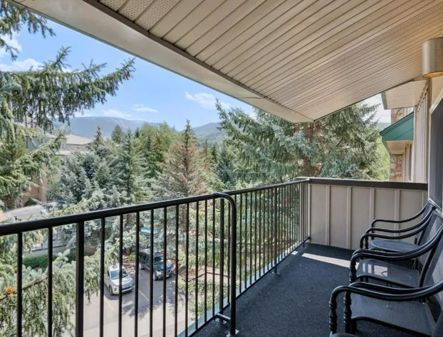 Falcon Point hotel detail image 3