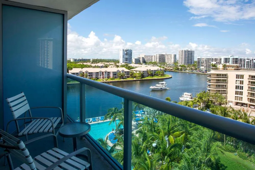 Doubletree Resort by Hilton Hollywood Beach hotel hero