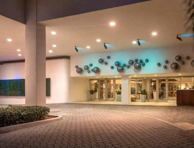 Doubletree Resort by Hilton Hollywood Beach hotel detail image 3