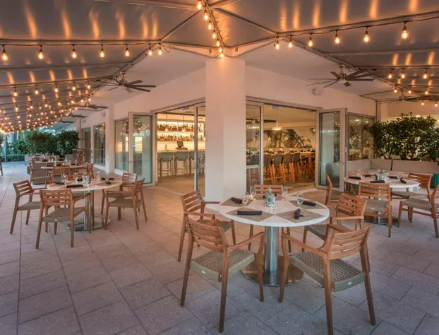 Doubletree Resort by Hilton Hollywood Beach hotel detail image 4