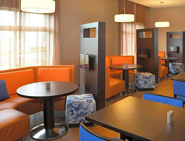 Courtyard by Marriott Youngstown Canfield hotel detail image 3