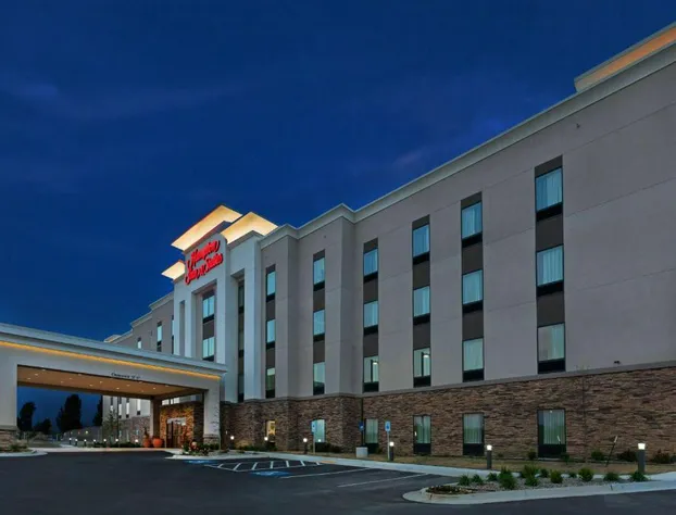 Hampton Inn & Suites Claremore hotel detail image 1