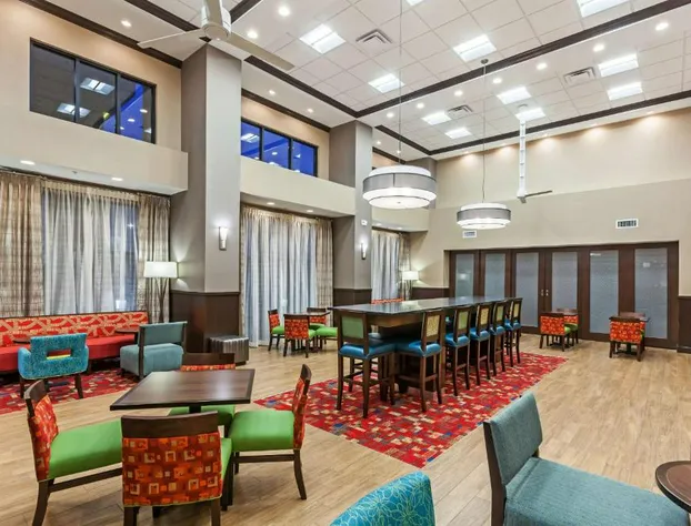 Hampton Inn & Suites Claremore hotel detail image 4