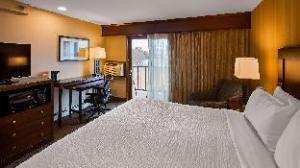 Best Western Plus Superior Inn hotel detail image 1