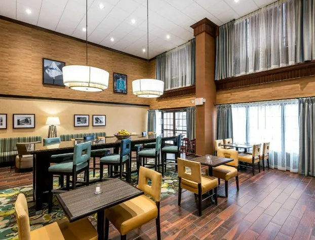 Hampton Inn & Suites Florence Center hotel detail image 4