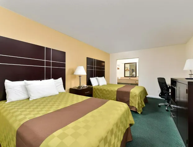 Americas Best Value Inn Port Jefferson Station Long Island hotel detail image 2