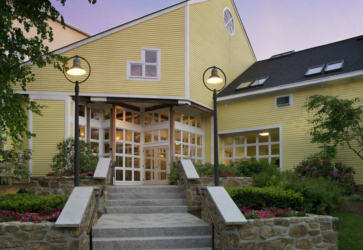 Steele Hill Resorts hotel hero