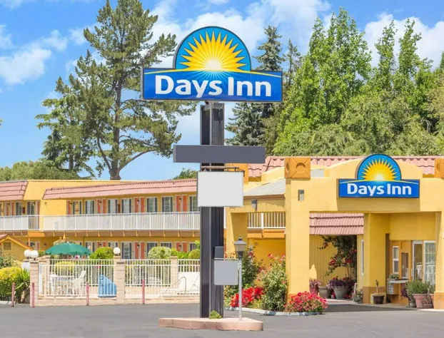 Days Inn by Wyndham King City hotel detail image 2