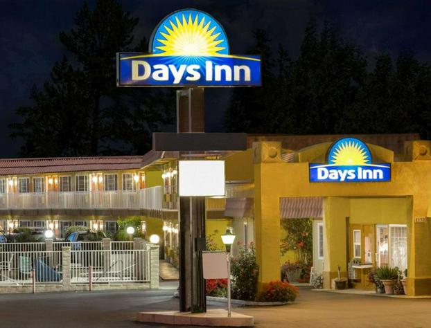 Days Inn by Wyndham King City hotel detail image 1