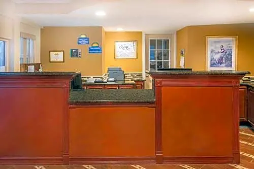 Days Inn by Wyndham King City hotel detail image 4