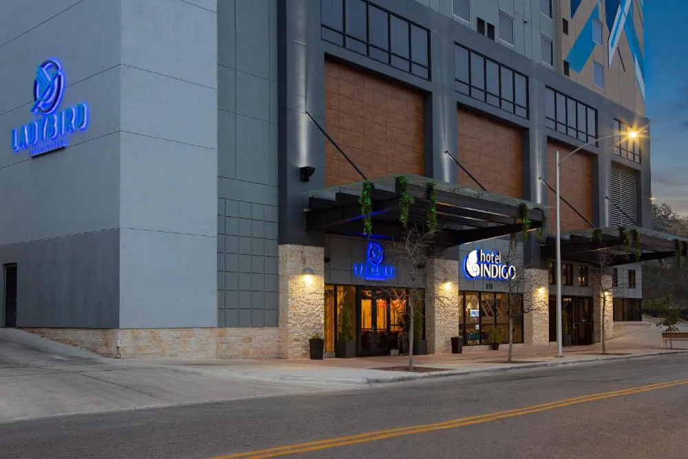 Hotel Indigo Austin Downtown - University by IHG hotel hero