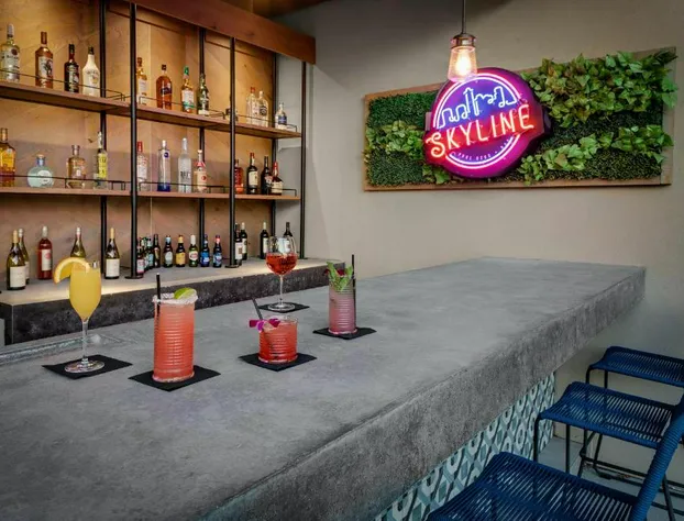 Hotel Indigo Austin Downtown - University by IHG hotel detail image 1