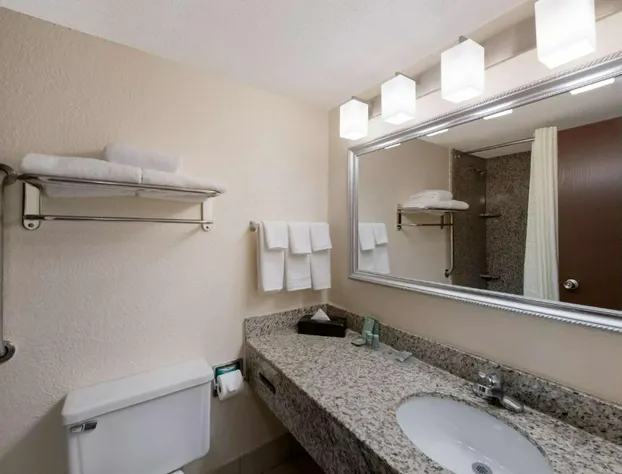 Best Western Hampton Coliseum Inn hotel detail image 4
