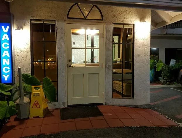 Travel Time Motel hotel detail image 2