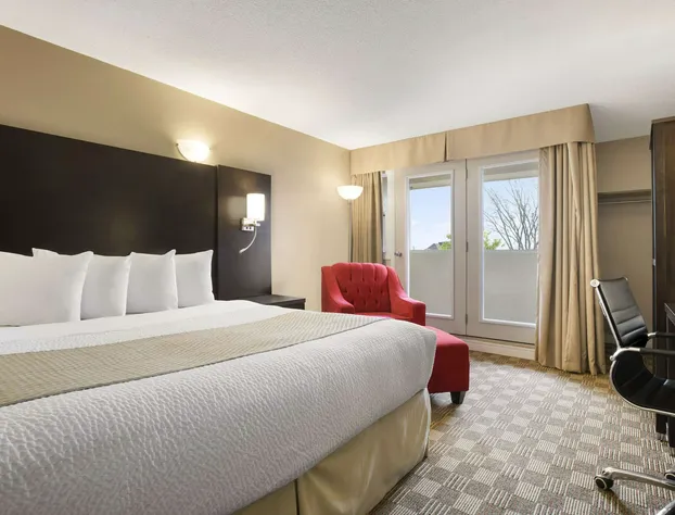 Days Inn & Suites by Wyndham North Bay Downtown hotel detail image 3