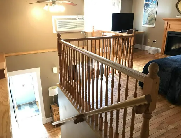 Leaside Manor by The Leaside Group hotel detail image 3