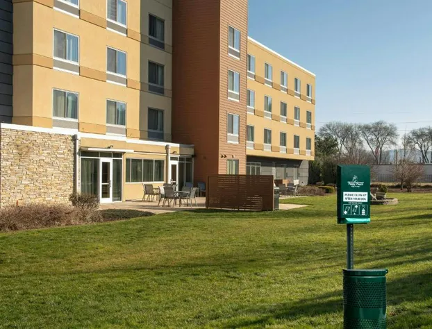 Fairfield Inn & Suites The Dalles hotel detail image 2