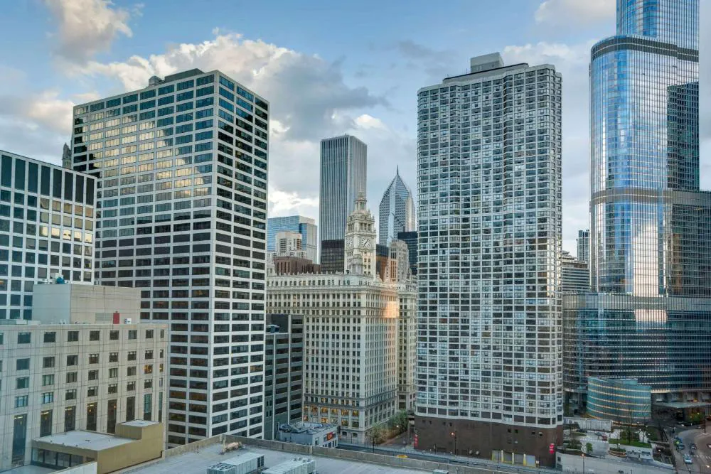Homewood Suites by Hilton Chicago-Downtown hotel hero