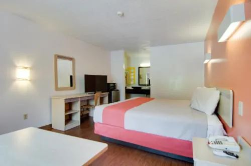 Motel 6 Cartersville, GA hotel detail image 2