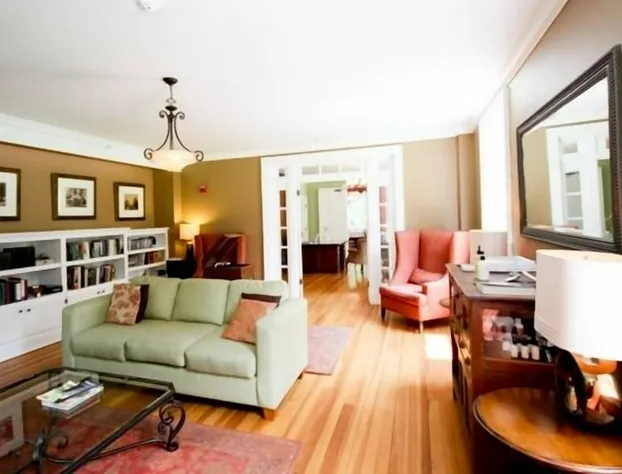 Snapdragon Inn hotel detail image 1