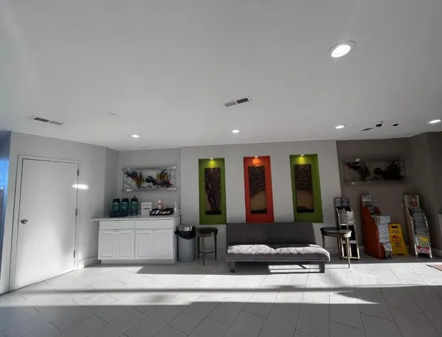 Spark by Hilton Virginia Beach Oceanfront hotel detail image 1