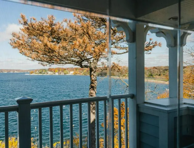 The Geneva Inn hotel detail image 4