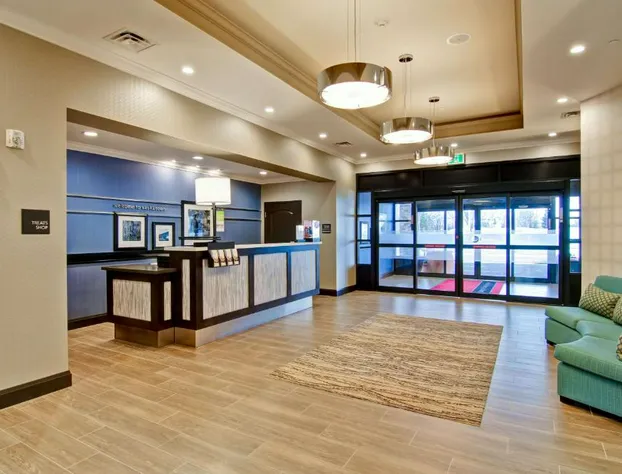 Hampton Inn & Suites by Hilton Saskatoon Airport hotel detail image 2