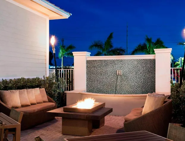 Courtyard by Marriott Faro Blanco Resort, Marathon Florida Keys hotel detail image 3