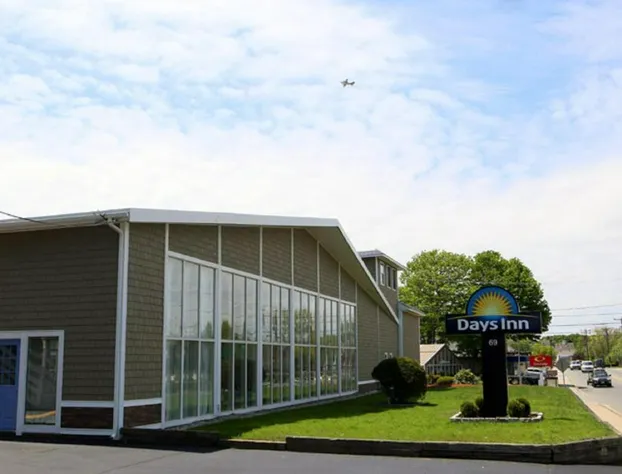 Days Inn by Wyndham West Yarmouth/Hyannis Cape Cod Area hotel detail image 1