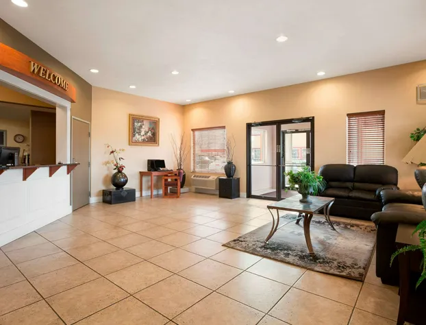 Super 8 by Wyndham Bellingham Airport/Ferndale hotel detail image 3