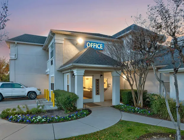 Studio 6 North Richland Hills, TX - Fort Worth hotel detail image 1