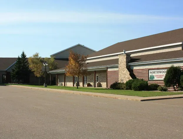 Cedar Creek Hotel Wausau - Rothschild hotel detail image 4