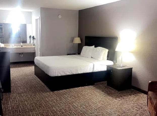 Americas Best Value Inn Brinkley hotel detail image 3