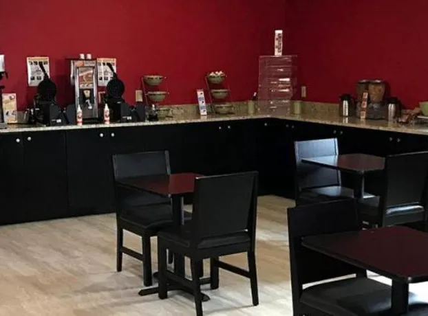 Americas Best Value Inn Brinkley hotel detail image 4