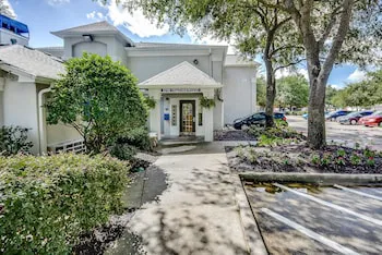 Studio 6 Houston, TX - Hobby South hotel detail image 2