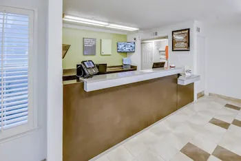 Studio 6 Houston, TX - Hobby South hotel detail image 3