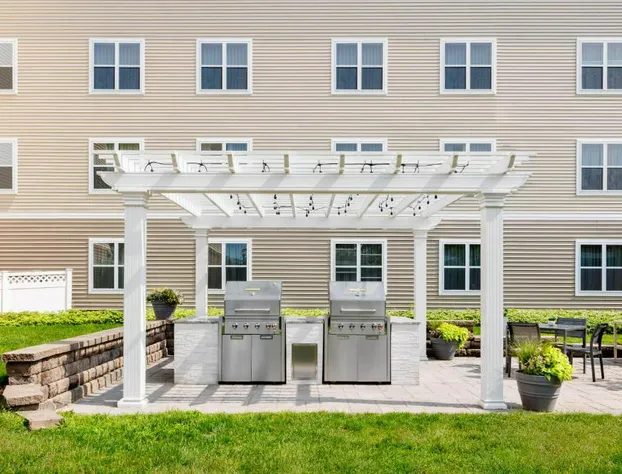 Homewood Suites by Hilton Portsmouth hotel detail image 2