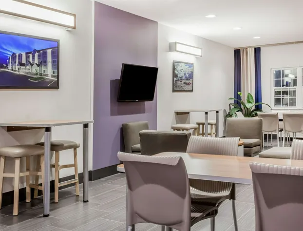 Microtel Inn & Suites by Wyndham Sault Ste. Marie hotel detail image 2