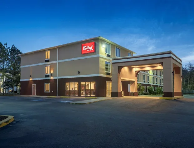 Red Roof Inn & Suites Biloxi - Ocean Springs hotel detail image 3