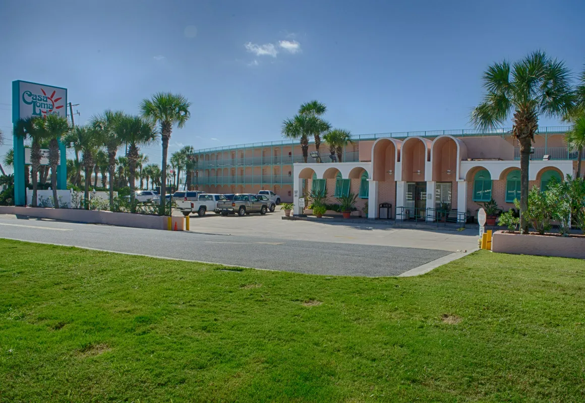 Casa Loma Inn hotel hero